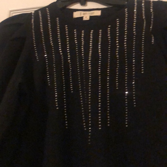 Sweater - Picture 2 of 3